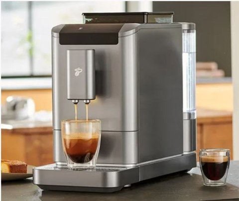 Tchibo Ekspres ciśnieniowy Esperto2 Caffe srebrny
