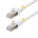 StarTech.com NLWH-750-CAT6A-PATCH kabel sieciowy Biały 7,5 m S/FTP (S-STP)