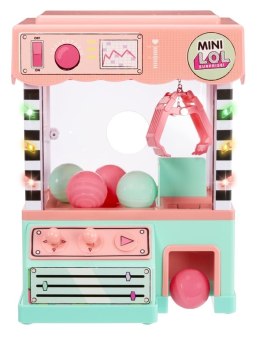 L.O.L. Surprise! Minis Claw Machine