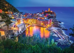 Trefl Vernazza o zmroku