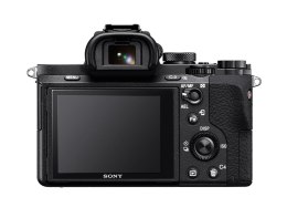 Sony ILCE-7M2