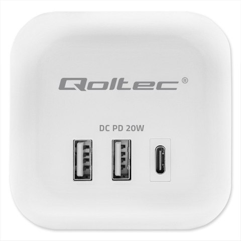 Qoltec Kostka zasilająca przedłużacz 6w1 z podświetlanym włącznikiem | 3x AC | 2x USB | 1x USB-C PD 20W | biała