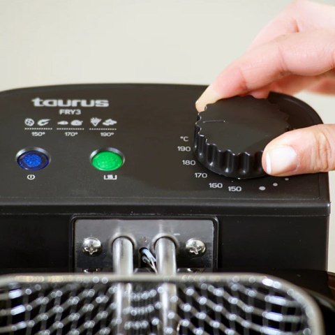 Frytownica olejowa Taurus Air Fryer 973967000 (2000W;3l)