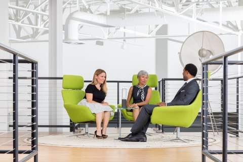 Logitech 960-001034 kamera do wideokonferencji Srebrny 1920 x 1080 px