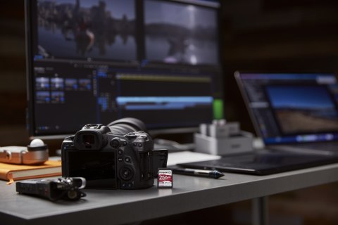 KINGSTON microSDXC Canvas 256GB React Plus UHS-II