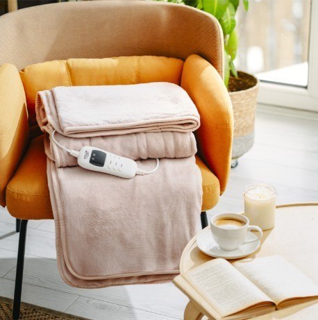 Adler Super miękki koc elektryczny nakładany z pilotem AD 7443