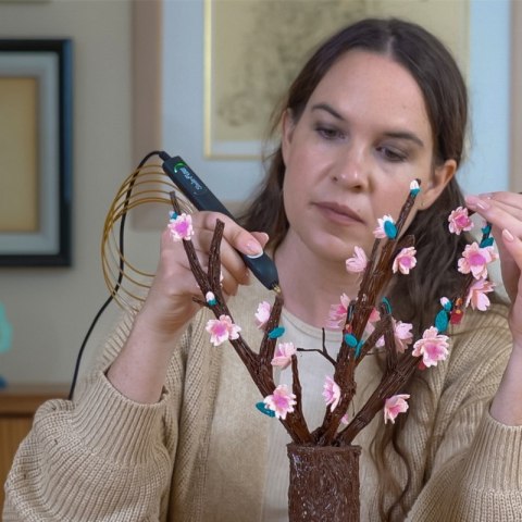 3DOODLER FLOW ESSENTIALS ZESTAW DŁUGOPISU DO DRUKOWANIA 3D + 8 SZT RÓŻNOKOLOROWYCH SZPUL FILAMENTU 1,75MM FLOW (WYPRZEDAŻ)