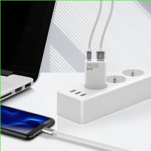 EverActive Ładowarka sieciowa SUPER SLIM QC 3.0 30W 1XUSB 1XUSB-C biała SC-380Q