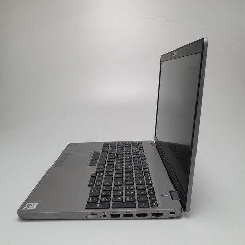 Dell Latitude 5520 FHD