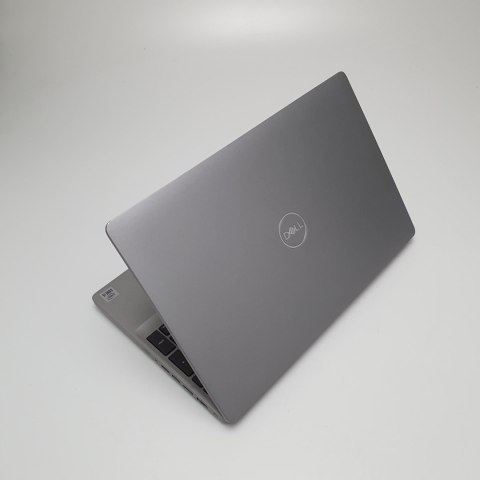 Dell Latitude 5520 FHD