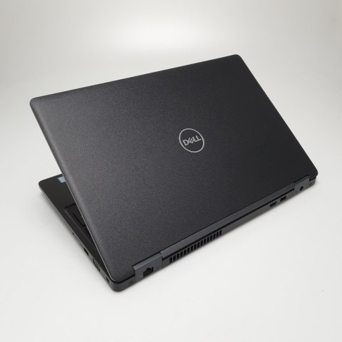 Dell Precision 3520 FHD