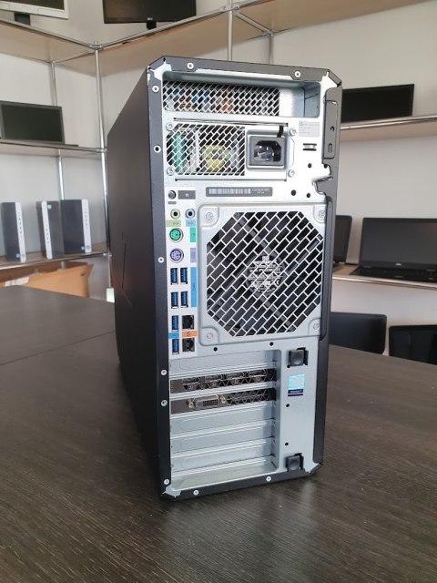 HP Workstation Z4 G4 TWR