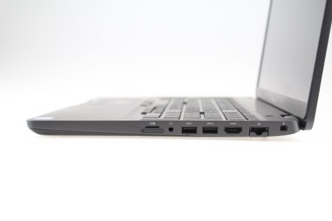 Dotykowy Laptop Dell 5500
