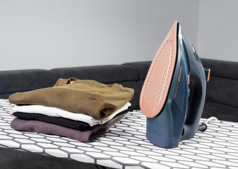 Concept Żelazko parowe ZN9110