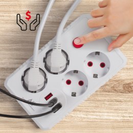 Maclean Listwa zasilająca MCE392 W 4 gniazda 3xUSB, 110-240V AC 50/60Hz, 2.1A max 2500W 1,5m biała