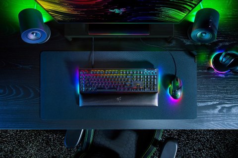 Klawiatura Razer BlackWidow V4 - Podświetlenie - USB-C - QWERTZ - Niemiecki - Przełącznik kluczykowy: Razer Green