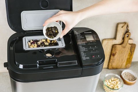 Panasonic Wypiekacz do chleba SD-YR2550 Moc 550 W Liczba programów: 31 Wyświetlacz Tak /Stal nierdzewna