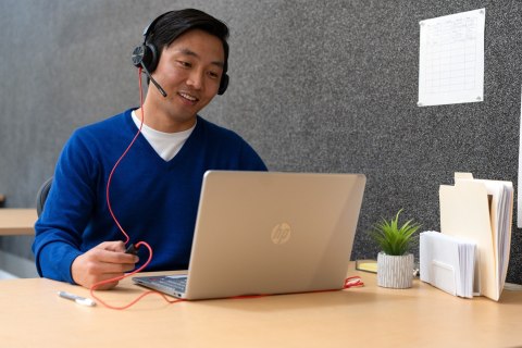 POLY Zestaw słuchawkowy Blackwire 8225 Stereo USB-C + przejściówka USB-C/A