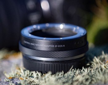 Obiektyw - Canon adapter mocowania EF-EOS R z pierścieniem regulacji