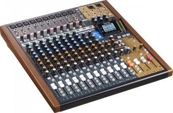 Tascam Model 16 - 14-kanałowy mikser analogowy z 16-ścieżkowym cyfrowym rejestratorem