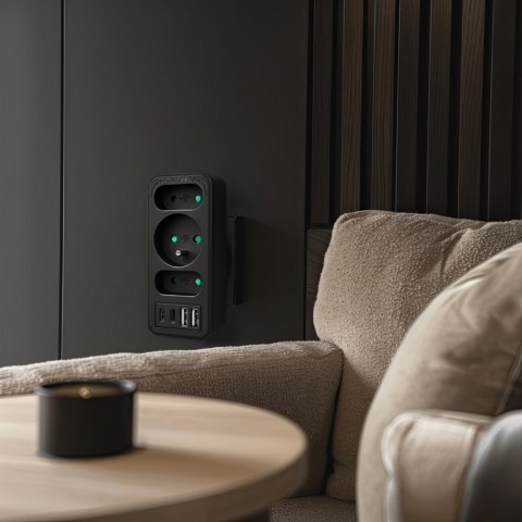 Maclean Rozdzielacz na 3 gniazdka MCE248 F/B 2xUSB-A 2xUSB-C czarny