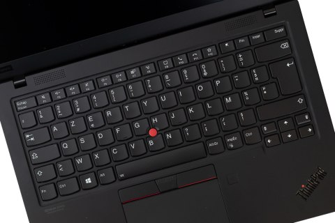 Laptop poleasingowy Lenovo Carbon X1 G8 14" FHD i7-10610U 16GB RAM 512GB SSD Windows 11 Pro COA BKLT