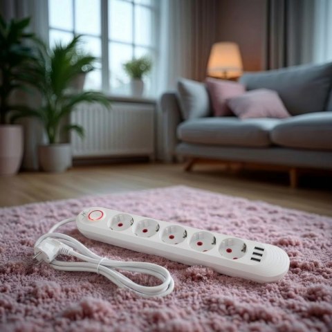 Maclean Listwa zasilająca 5 gniazd MCE395 W 3xUSB, 110-240v AC 50/60Hz, 2,1A max 2500W, biała