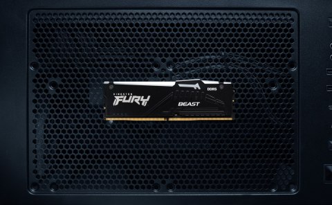 Kingston Technology FURY Beast RGB moduł pamięci 16 GB 2 x 8 GB DDR5 5200 MT/s