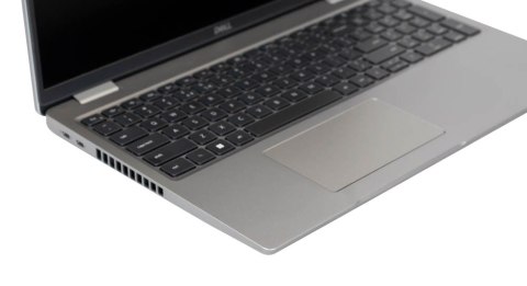 Laptop poleasingowy Dell Latitude 5520 15,6" FHD i5-1145G7 16GB RAM 256GB SSD Windows 11 Pro COA BKLT