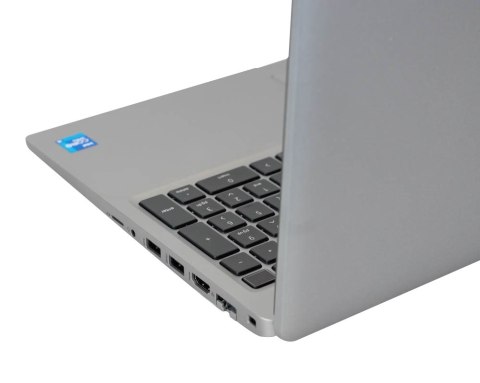 Laptop poleasingowy Dell Latitude 5520 15,6" FHD i5-1145G7 16GB RAM 256GB SSD Windows 11 Pro COA BKLT