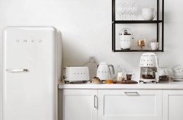 Ekspres do kawy SMEG DCF02WHEU