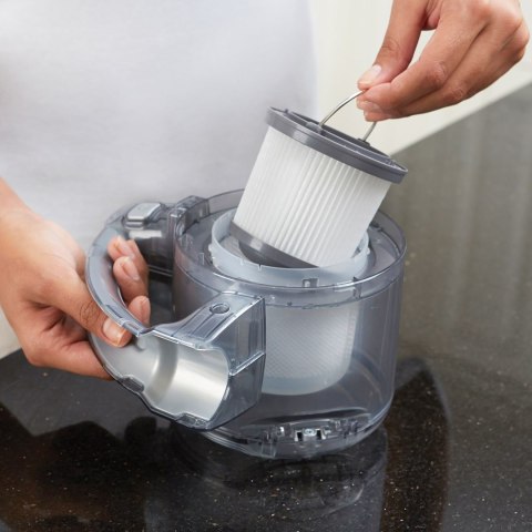 Odkurzacz akumulatorowy PD1820L-QW Black+Decker (OUTLET)