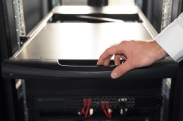 Digitus Konsola modułowa z monitorem TFT o przekątnej 19