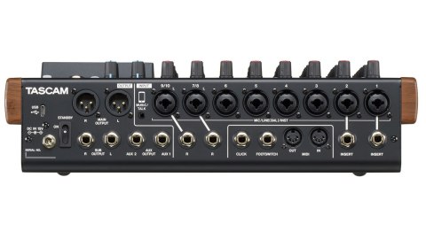 Tascam Model 12 - 10-kanałowy mikser z 12-ścieżkowym rejestratorem (OUTLET)