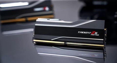 G.Skill Trident Z5 Neo RGB F5-5200J4040A32GX1-TZ5NR moduł pamięci 32 GB 1 x 32 GB DDR5 5200 MT/s 288-pin DIMM