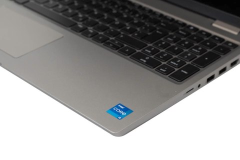Laptop poleasingowy Dell Latitude 5521 15,6" FHD i5-11500H 16GB RAM 256GB SSD Windows 11 Pro COA BKLT